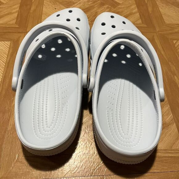 Crocs  sky blue Clogs - Picture 4 of 8